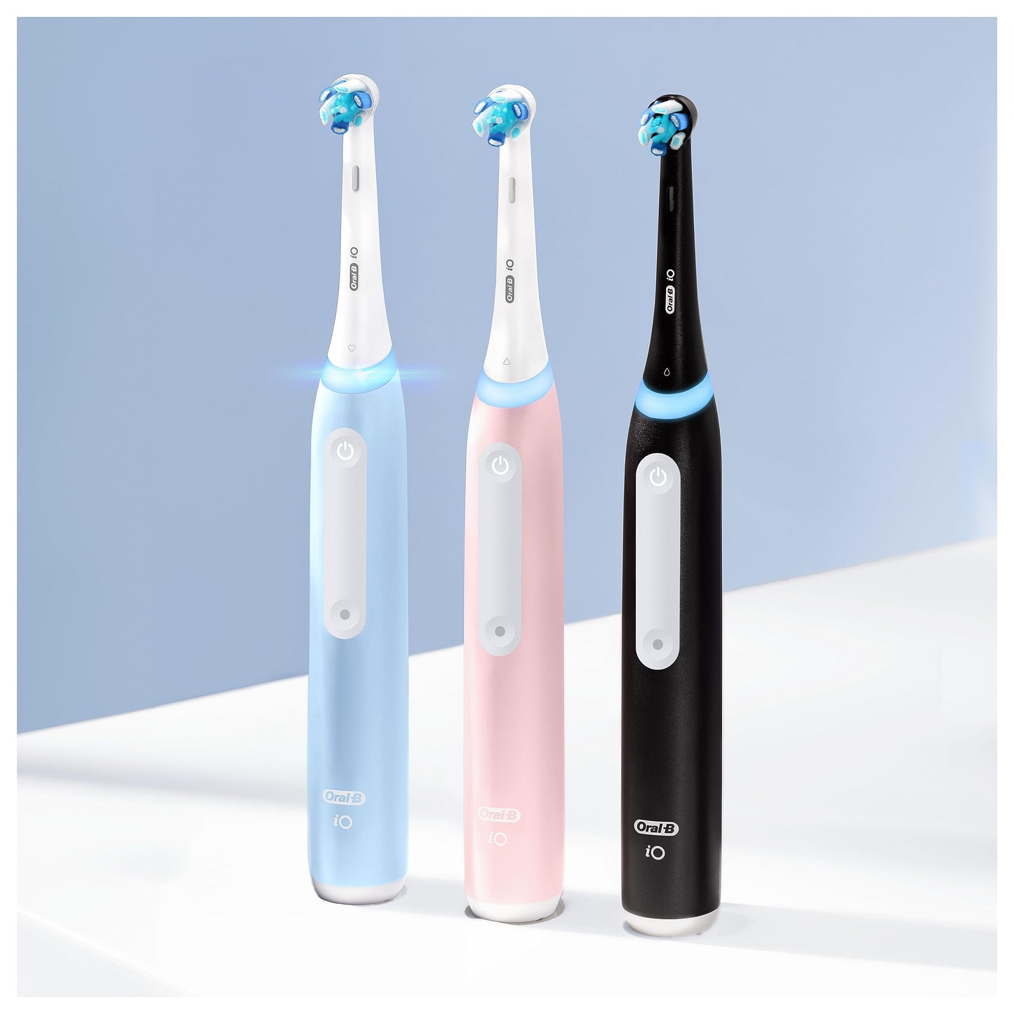 Oral-B iO Series 3 Elektrische Zahnbürste, Electric Toothbrush, Doppelpack, 2 Aufsteckbürsten, 3 Putzmodi für Zahnpflege, Reiseetui, TESTSIEGER Stiftung Warentest (12, 2024), Matt Black, Blush Pink